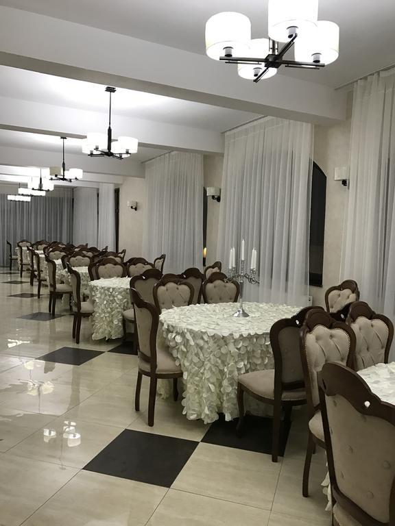 Pensiunea Luminita Târgu Jiu Dış mekan fotoğraf