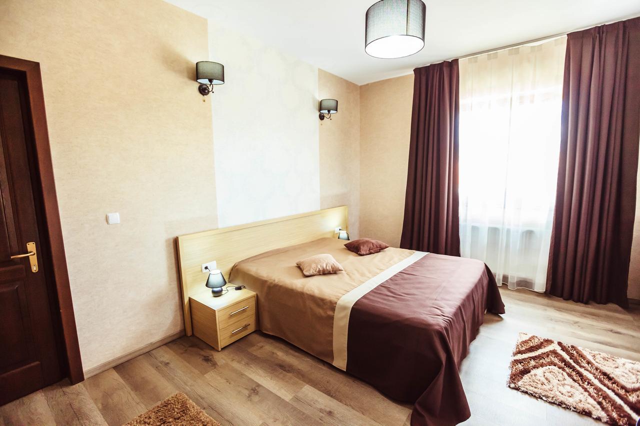 Pensiunea Luminita Târgu Jiu Dış mekan fotoğraf